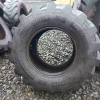 Б-у шина 500/70-24 (19, 5L24) Michelin power cl