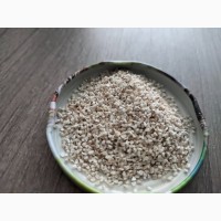 Крупа пшенична або ячмінна