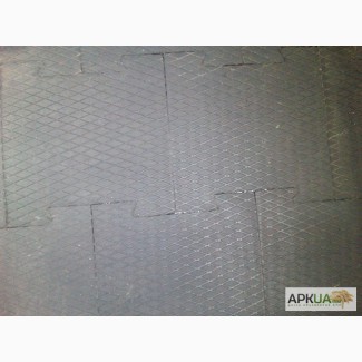Напольное резиновое покрытие, резиновая плитка в тренажерный зал