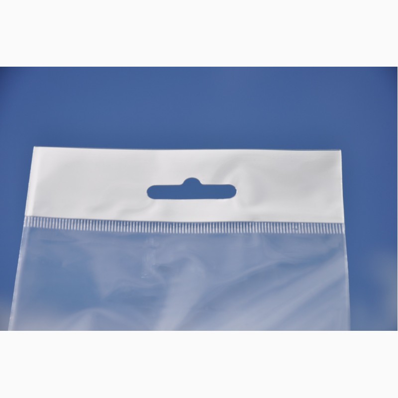 Фото 3. Полипропиленовые прозрачные пакеты с европодвесом, евро слотом, клапаном липкой лентой