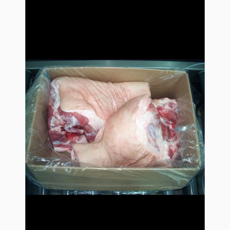 Фото 2. Окорок свиной на кости, Canada ( Olymel )