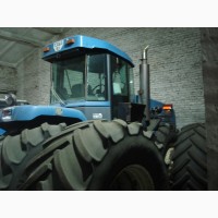 Трактор New Holland 9884