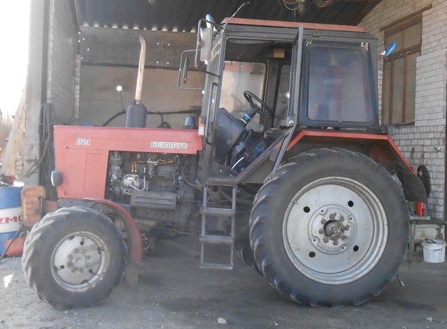 Продам трактор Беларус МТЗ 82, 1 2002 года выпуска